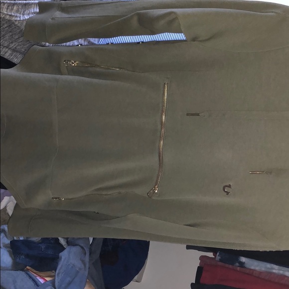 True religion hoodie jacket with front pocket - Picture 5 of 5